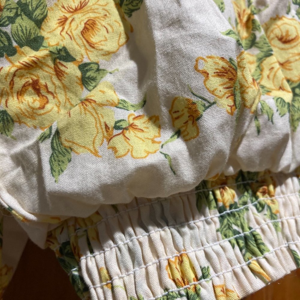 Cliche's Yellow Rose Short Puff Sleeve Blouse IN 100% Cotton Sice Small - Picture 5 of 6